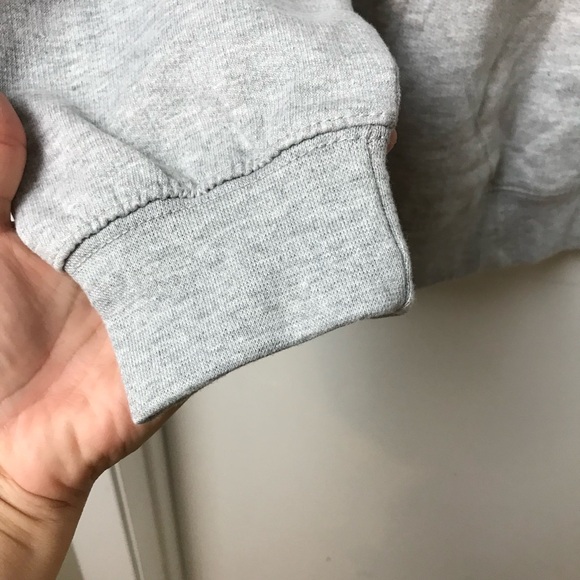 Peanuts Juniors' Women's Snoopy Christmas Graphic Hoodie Gray Size XL - NWT - Picture 7 of 7